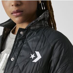 Converse Women’s Jacket Shacket Reversible Flannel Quilted Black Size Small